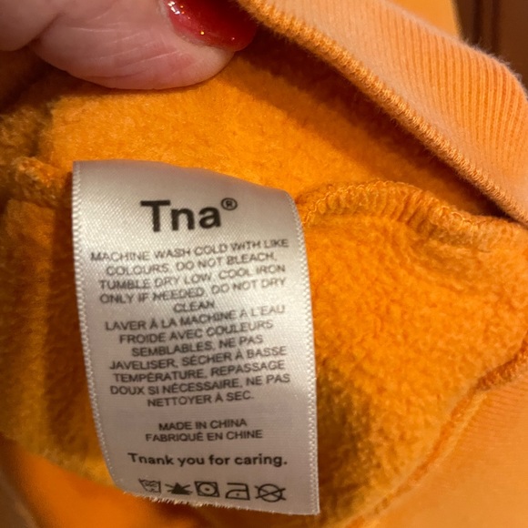 Aritzia used orange sweatshirt - Picture 12 of 13